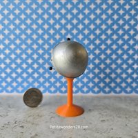 1:12 Dollhouse miniature MCM style BBQ grill Orange ball BBQ grill with tulip base