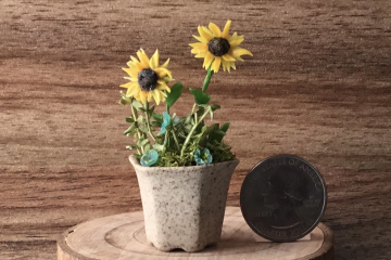 1:12 Dollhouse miniature sunflowers in ceramic planter with tiny blue flowers