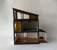 Quarter scale 1:48 modern dollhouse with five ceiling lights complete flooring wall papering 2 planters and welcome door mat
