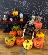 Battery operated miniature light up Jack-O-Lantern Pumpkin LED light for Halloween No external wires REF A Smiley slit eyes