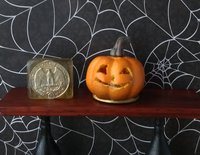 Battery operated miniature light up Jack-O-Lantern Pumpkin LED light for Halloween No external wires REF Grey Bottom