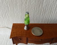 1:12 Dollhouse miniature Handcrafted retro lava lamp Battery operated LED table lamp MCM style with external wires - green resin