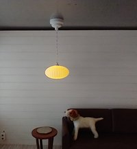 1:12 dollhouse miniature white flat round pendant light with ridges Battery operated mid-century inspired ceiling light MCM styled light