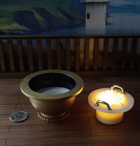 1:12 Dollhouse miniature modern style golden fire pit Battery operated faux metal fire bowl with moving flame