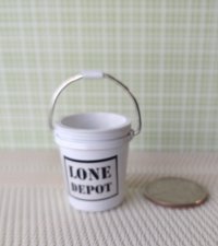1:12 Dollhouse miniature all-purpose bucket equivalent to home center 5-gallon plastic bucket REF White
