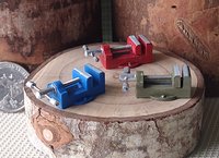 1:12 Dollhouse miniature vise Faux cast iron bench vise Drill press vise Woodworking vise for mini garage workshop REF Red
