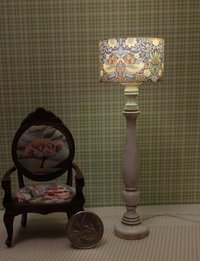 1:12 Dollhouse miniature classic floor lamp with drum shade and candlestick styled post Battery operated with external wires REF Birds n blue