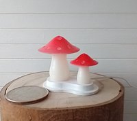 1:12 Dollhouse battery operated Mom and child toadstools table lamp Kids lamp Novelty lamp Red mushrooms lamp