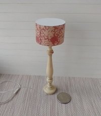 1:12 Dollhouse miniature classic floor lamp with drum shade and candlestick styled post Battery operated with external wires REF Red