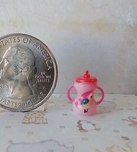 1:12 Dollhouse miniature sippy cup with easy grip handles pink bird REF Deep pink lid