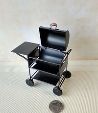 1:12 Dollhouse BBQ grill (metal) with battery operated charcoal glowing / flickering insert Upgraded grate and enlarged surface / service area for grilled goodies