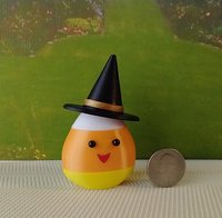 Dollhouse miniature lighted candy corn witch Battery operated Halloween decor for 1:12 or play scale REF Golden hat trim