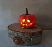 Battery operated miniature light up Jack-O-Lantern Pumpkin LED light for Halloween No external wires REF Water drop eyes