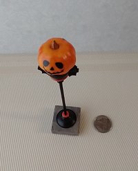 1:12 scale dollhouse pumpkin street lamp with brass post on faux concrete block Halloween decorative floor lamp No external wires REF 2-Faced Jack
