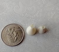 1:12 miniature set of two white vases inspired by Sake wine bottles