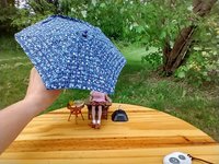 1:12 Dollhouse miniature patio umbrella - openable and detachable from a weighted stand