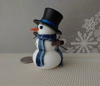1:12 Dollhouse miniature light up snowman with removable hat Battery operated holiday decor REF Bluds plaid scarf