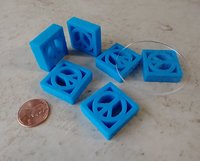 1:12 scale dollhouse side table kit including 6 blue breeze blocks and one clear acrylic top REF Blue peace