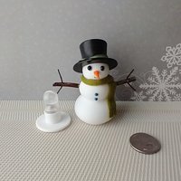 1:12 Dollhouse miniature light up snowman with removable hat Battery operated holiday decor REF Green scarf