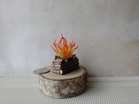 1:12 Dollhouse realistic light up firelogs with flickering flames Battery operated lit logs 1 unit