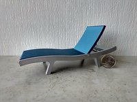 1:12 scale dollhouse chaise lounge with adjustable recline positions - for patio / deck / backyard / pool side / beach REF Blue