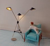 1:12 Dollhouse mid-century styled curvilinear floor lamps MCM 3-light tripod lamp Battery operated LED miniature lamp