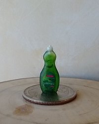 1:12 Dollhouse dish detergent REF Green