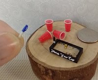 1:12 scale acrylic party cold drink cup holder with two faux Sharpie markers and four cold drink cups REF Golden flakes