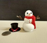 1:12 Dollhouse miniature light up snowman with removable hat Battery operated holiday decor REF Red scarf