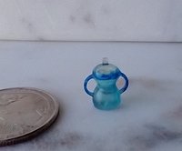 1:12 Dollhouse miniature sippy cup with easy grip handles REF Blue