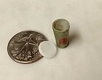 1:12 Dollhouse miniature holiday green tumbler with removable lid REF Green with red deer