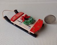 1:12 scale dollhouse wooden sled made from solid hard maple with green wreath and Happy Holidays sign REF Non-lit wreath