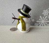 1:12 Dollhouse miniature light up snowman with removable hat Battery operated holiday decor REF Green scarf