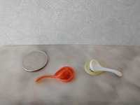 1:12 scale dollhouse miniature ladle rest spoon rest REF White w green rim