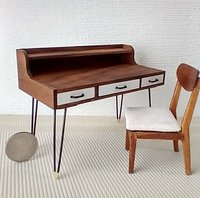 1:12 Dollhouse miniature mid-century modern style writing desk in solid walnut with a working drawer and hairpin legs