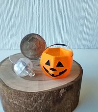 1:12 Dollhouse Halloween treat or candy bucket Multi-purpose pumpkin bucket also as light up lantern or planter REF Semi transparent orange
