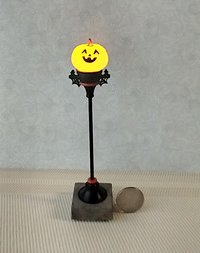 1:12 scale dollhouse pumpkin street lamp with brass post on faux concrete block Halloween decorative floor lamp No external wires REF 2-Faced Jack