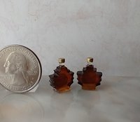 1:12 Dollhouse miniature maple syrup in maple leaf shaped bottles Dollhouse kitchen accessory Price is for ONE bottle REF Golden lid