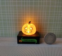 Battery lighted miniature Jack-o-Lantern Pumpkin light on black stand Halloween light for 1-inch scale or play scale