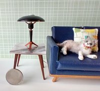 1:12 dollhouse mid-century space age flying saucer table lamp Battery operated MCM light on external wires