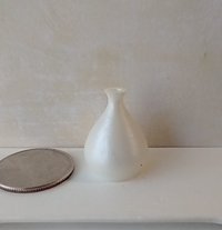 1:12 miniature tear drop shaped flower vase in white