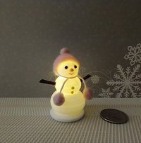 1:12 Dollhouse miniature light up snow girl with needle felted pink wool hat and pom-pom Battery operated holiday decor REF Pink hat