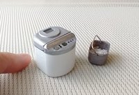 1:12 Dollhouse miniature bread maker Home bread machine with hinged lid and removable bread ban