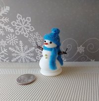 1:12 Dollhouse miniature light up snowman junior with blue felt hat Battery operated holiday decor