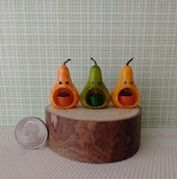 1:12 scale miniature light up gourd lantern Battery operated gourd Jack-o-lantern with magnet switch control Halloween decor REF Green gourd