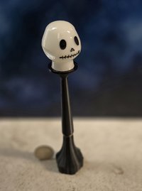1:12 scale dollhouse battery lighted street lamp with removable skull shade No external wires REF Skull