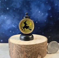 1:12 Dollhouse miniature battery operated Halloween themed lantern No external wires REF The witch