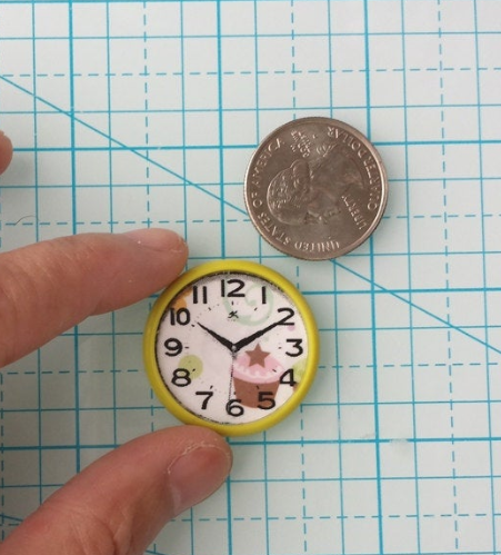 1:12 dollhouse miniature wall clock cupcake wall clock Apple green kitchen wall clock with green rim NON-working