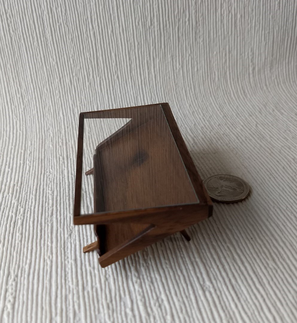 1:12 Dollhouse Mid-century styled coffee table acrylic top MCM magazine display coffee table in solid walnut wood