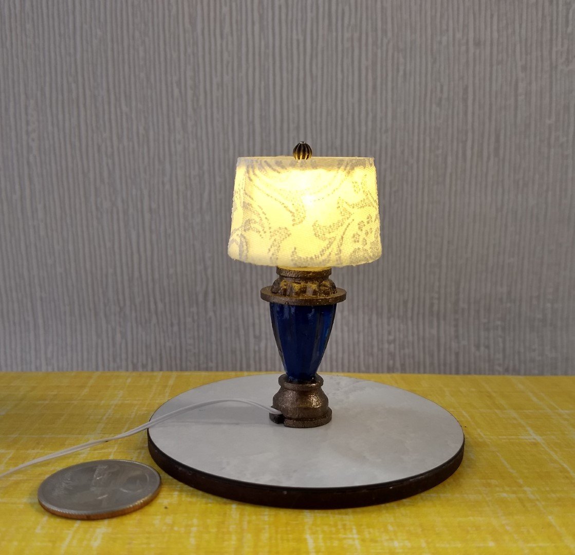 1:12 Dollhouse classic table lamp with deep blue vase lamp post Battery operated dollhouse lamp on external wires